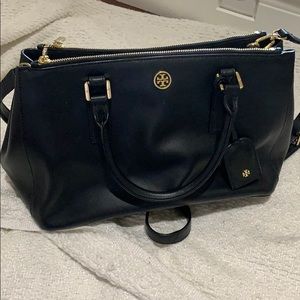 TB crossbody workbag